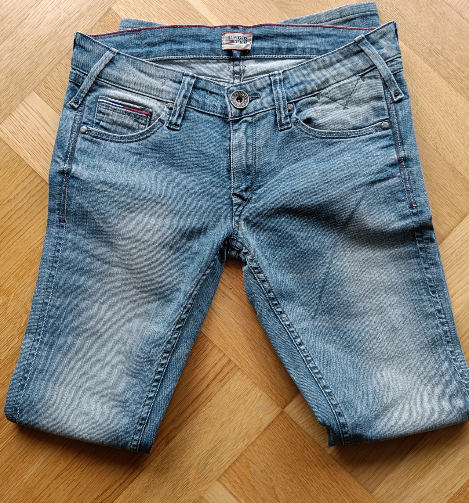 Jeansy Tommy Hilfiger r. 28/32