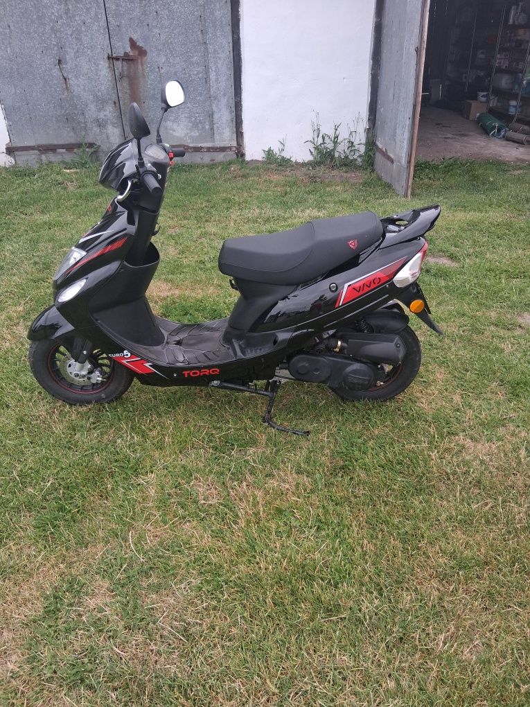 Skuter ZNEN ZNAY 50