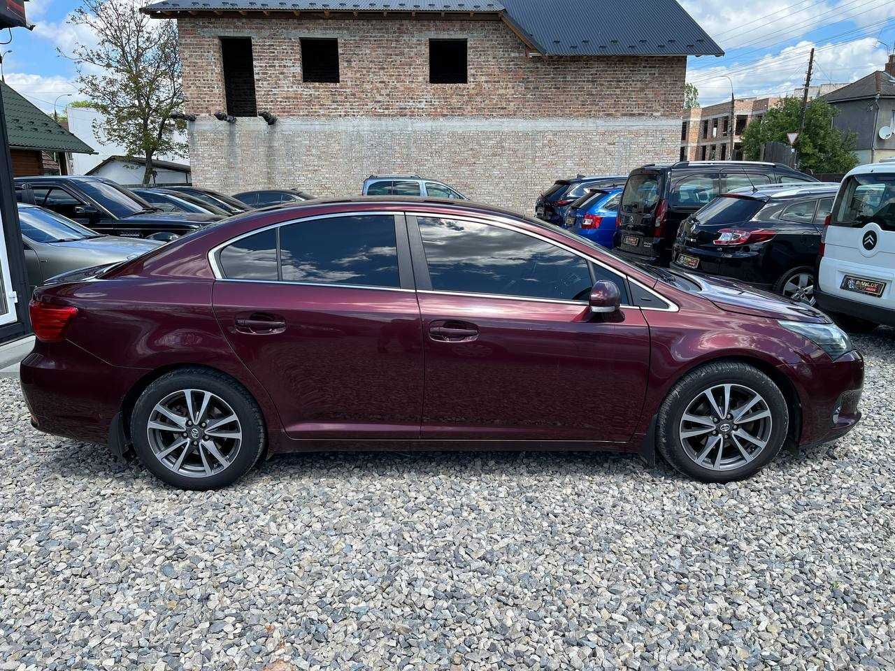 Toyota Avensis 2013 2.0D