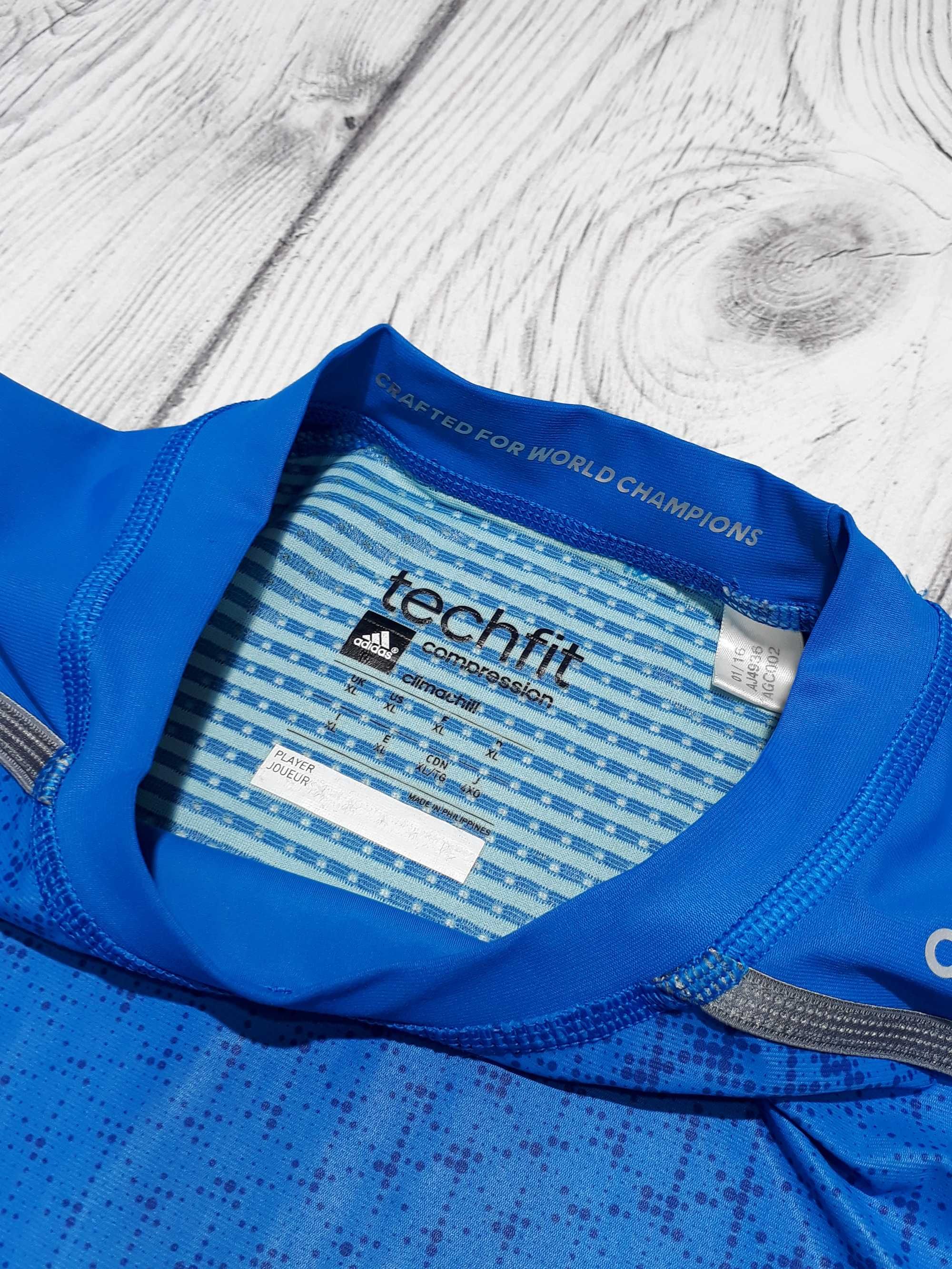 Компресійна футболка Adidas Techfit теомуха розмір L-XL