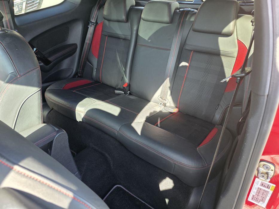 Peugeot 208 1.6 THP GTI 200CV Nacional