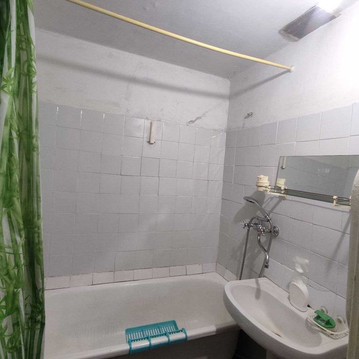 Сдаётся недорогая , приличная 1-комнатная квартира