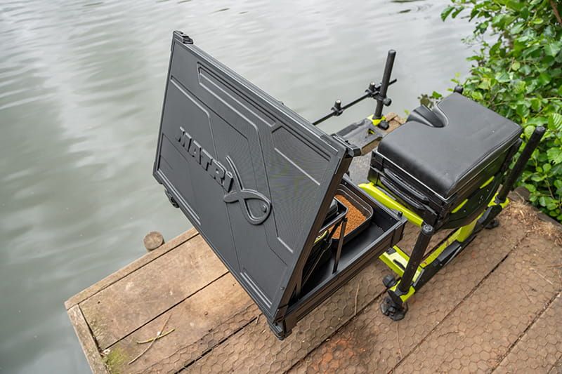 Matrix Półka Boczna Pro Rigid Feeder Tray