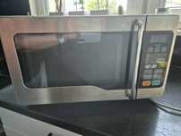 Kuchenka mikrofalowa Haier HR 7803