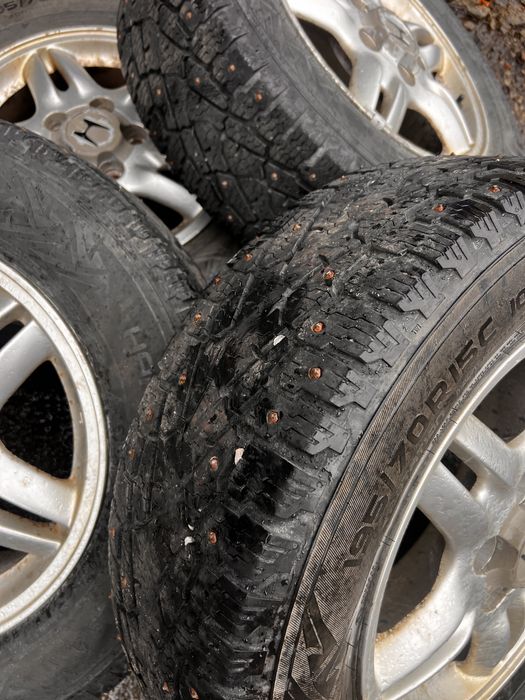 Колеса 5x114,3 195/70 r15c Nokian Hakkapeliitta C3