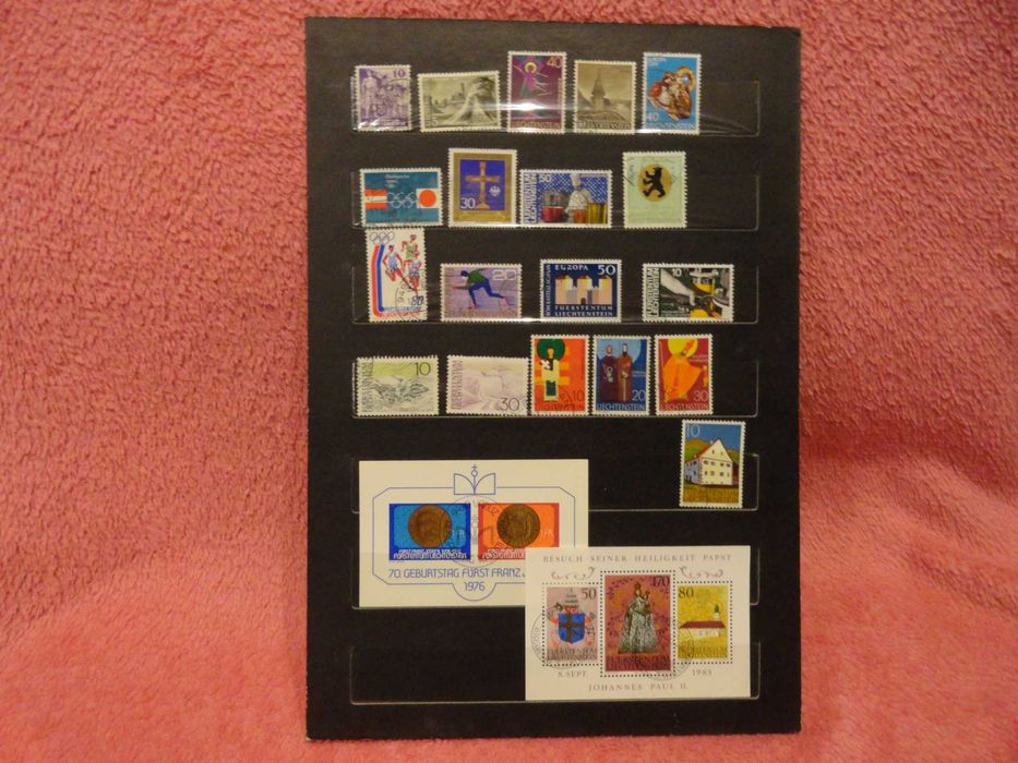 Lichtenstein zestaw znaczków plus dwa bloki