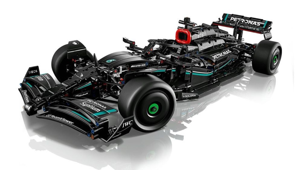 LEGO Technic Mercedes-AMG F1 W14 E Performance (42171) лего