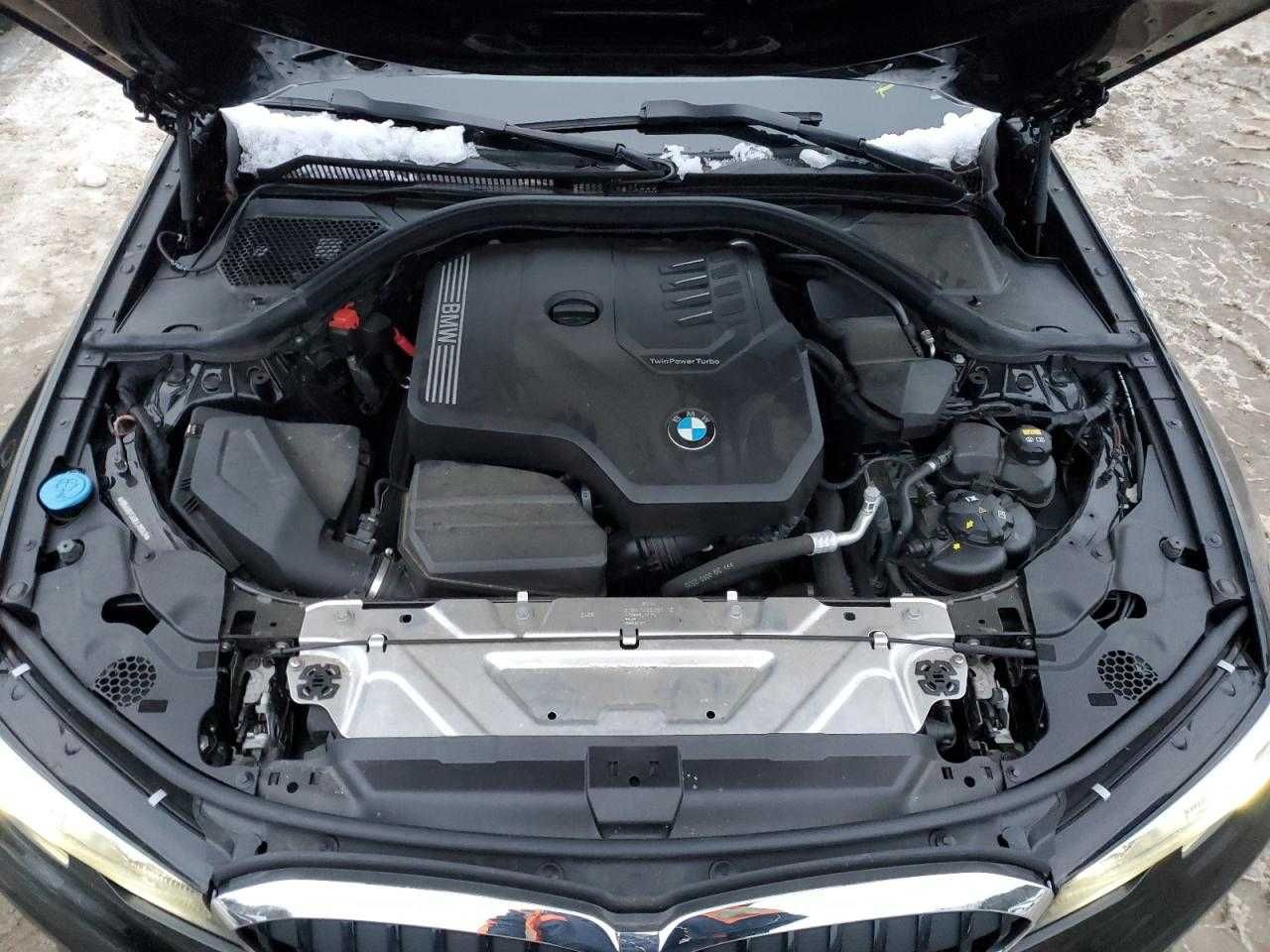 BMW  330 XI 2019