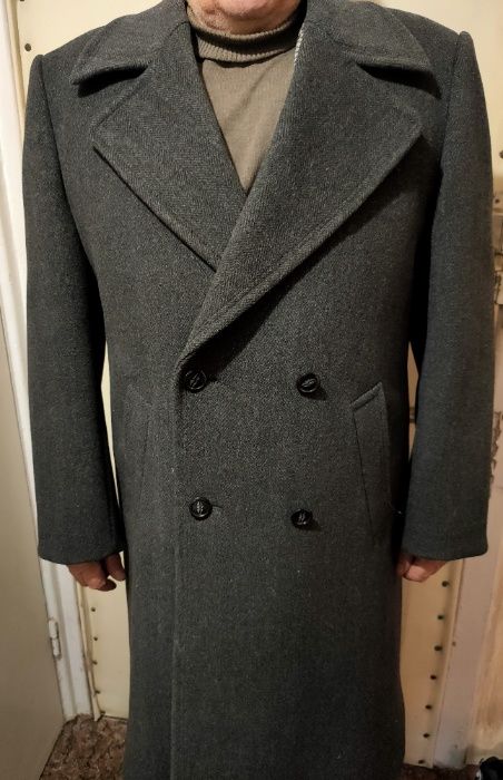 Пальто мужское демисезонное с зимней подкладкой 54 р.