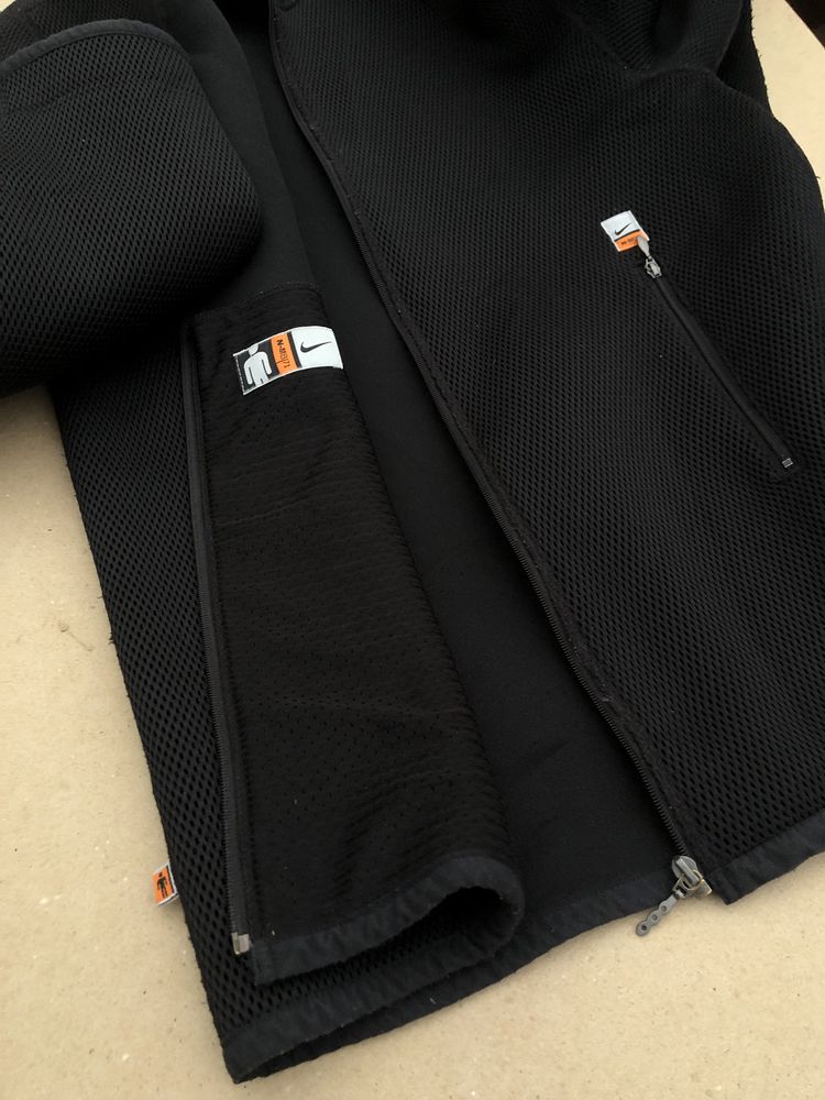 Кофта Nike  вінтаж softshell мембрана для бігу