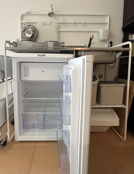 Cozinha IKEA + Frigorífico KUNFT + Fogão Portátil KREA – Novos