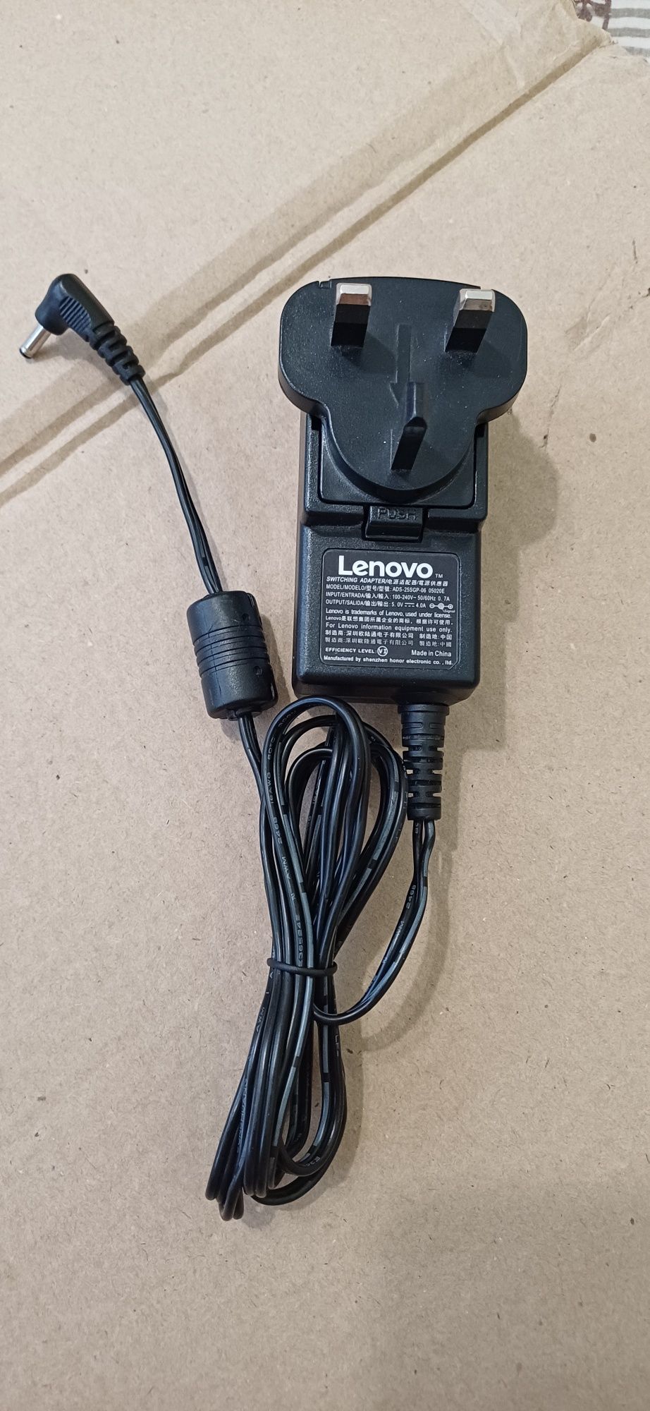 Зарядное устройство для ноутбука Lenovo 5V 4A 20W 3.5*1.35