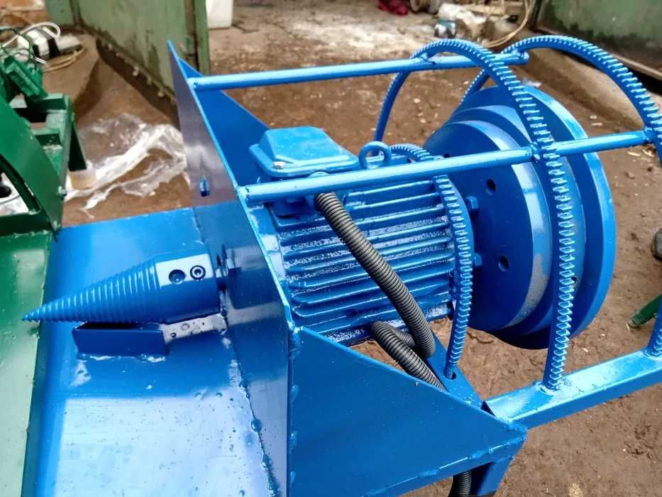 Дровокол + маховик -колесо ГАЗ-24-электродвигатель 3.0 квт\380вольт