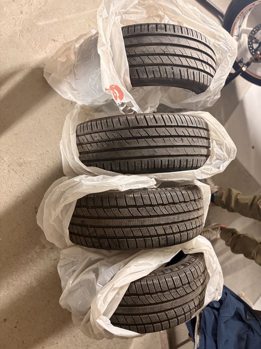 Na sprzedaz opony 215/45/17