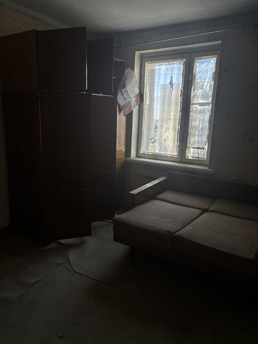 Продаю 2 кімнати у гуртожитку