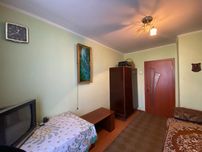 3х кімнатна квартира цегляний будинок.