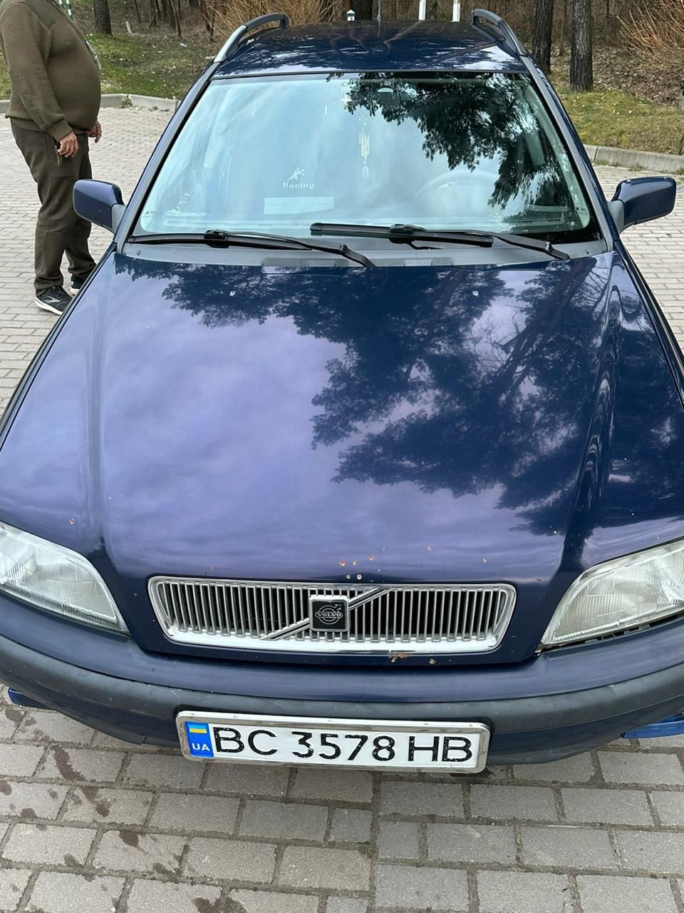 Продам volvo v40