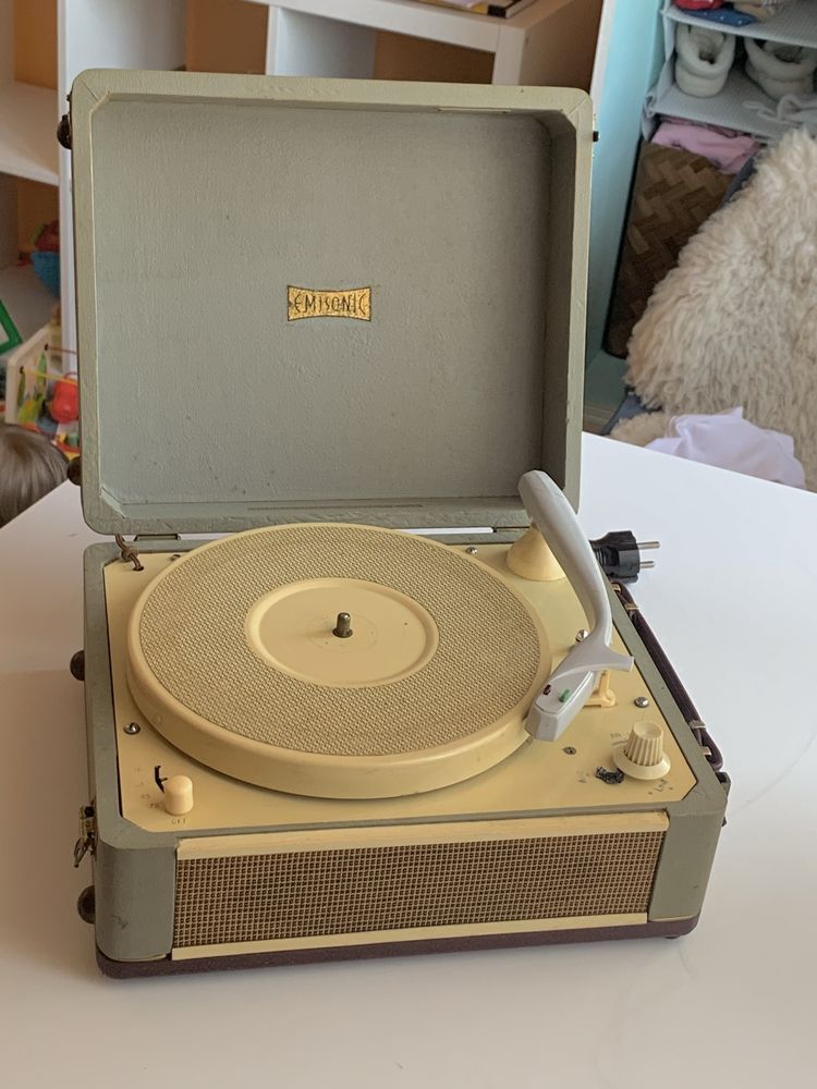 Emisonic gramofon niemiecki adapter