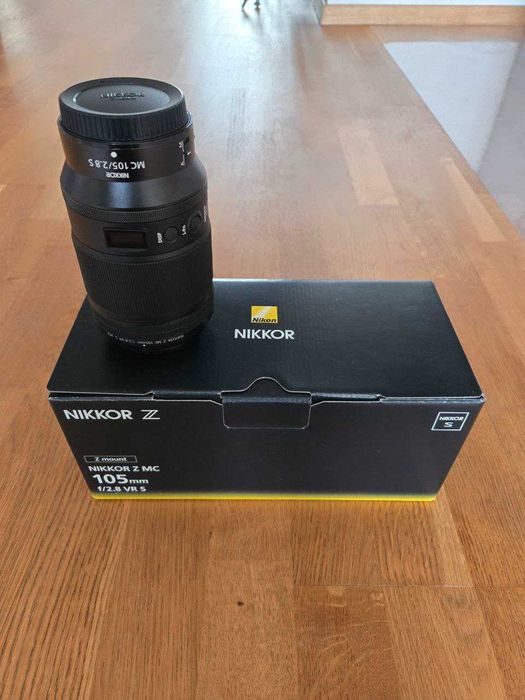 Объектив Nikon Z MC 105mm f/2.8 VR S