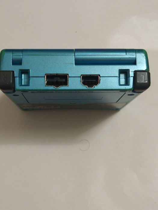 Consola Game Boy Advance SP usado