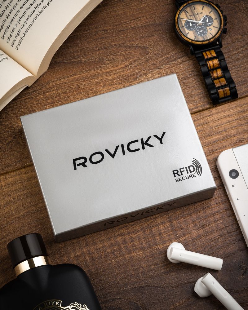 skórzane etui na karty i dokumenty - rovicky