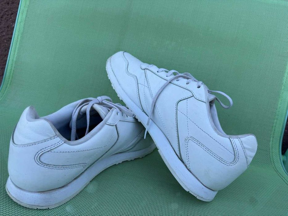 кроссовки шкіряні туфлі мокасіни туфли кожаные Reebok р. 41 26.8 см