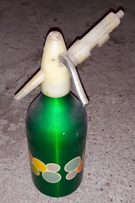 wodosyfon autosyfon PRL 1978 + naboje