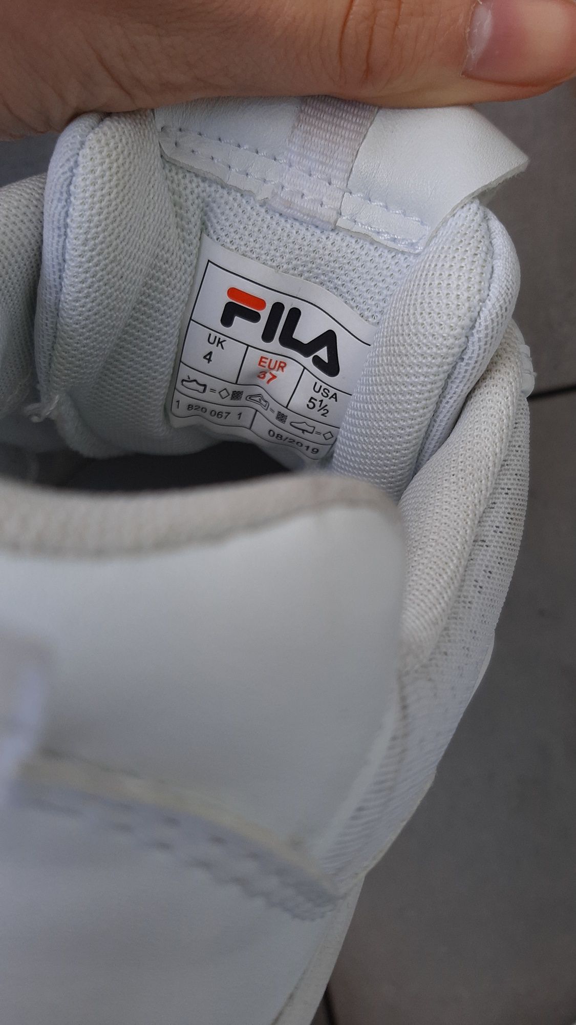 Sneakersy FILA białe buty sportowe Disruptor Low
