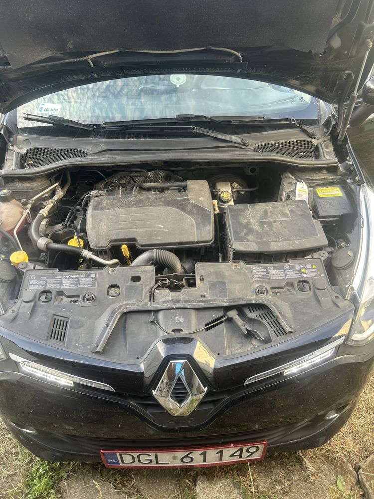 Renault clio 4 1.2 benzyna  2013 r