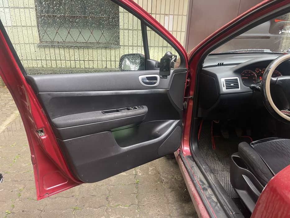 Продам Peugeot 307