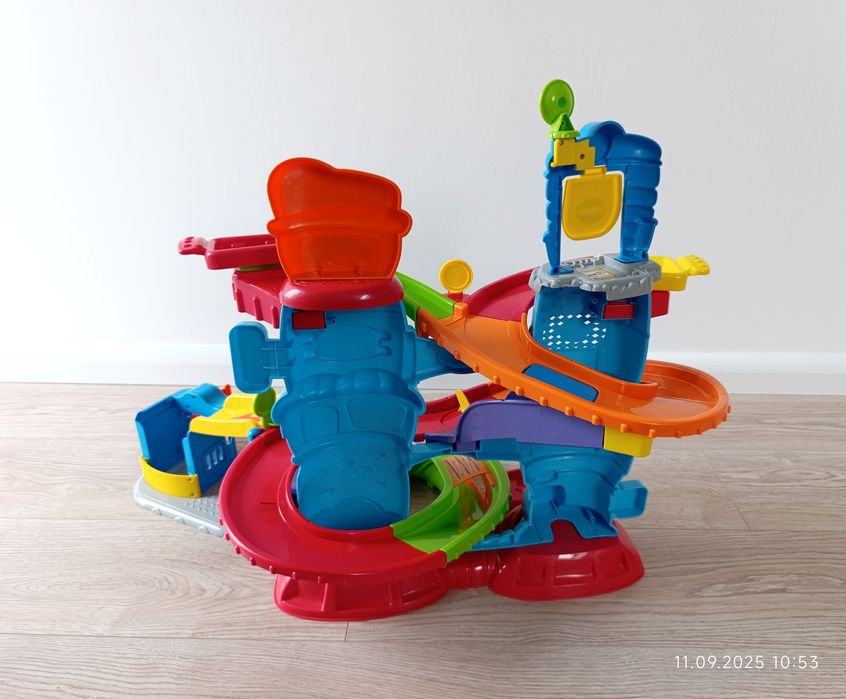 Wieza patrolowa VTech Tut Tut autka