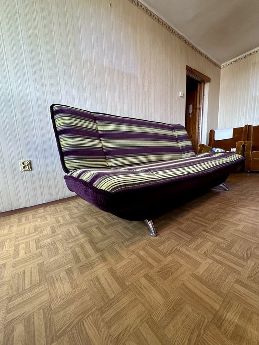 Meblościanka i sofa za darmo