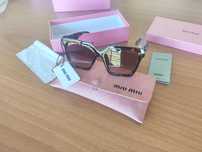 Óculos de Sol Miu Miu