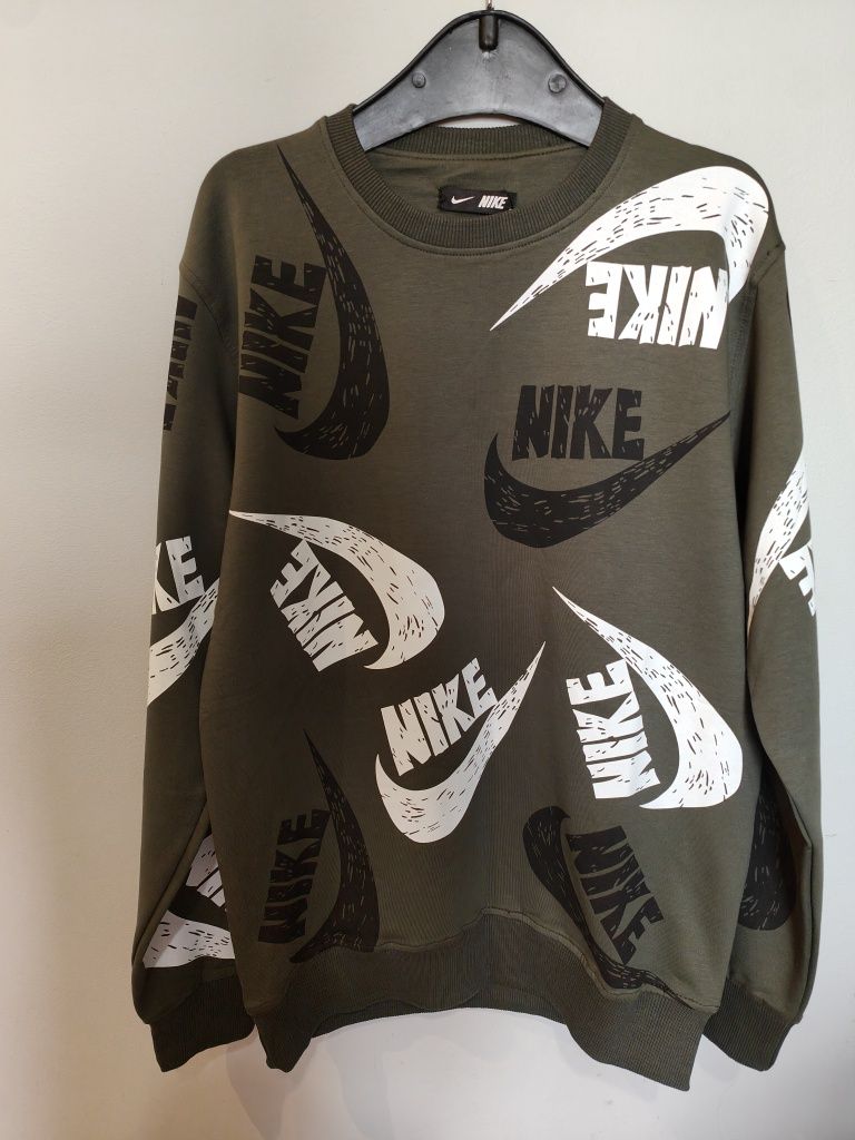 Bluza Nike rozmiar S oliwka