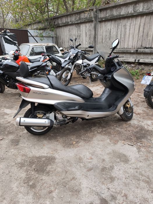 Yamaha majesty 250