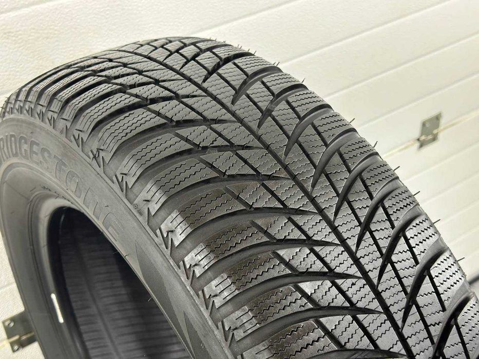 Резина Шини Колеса 215/65 R17 BRIDGESTONE зима 2018р. комплект