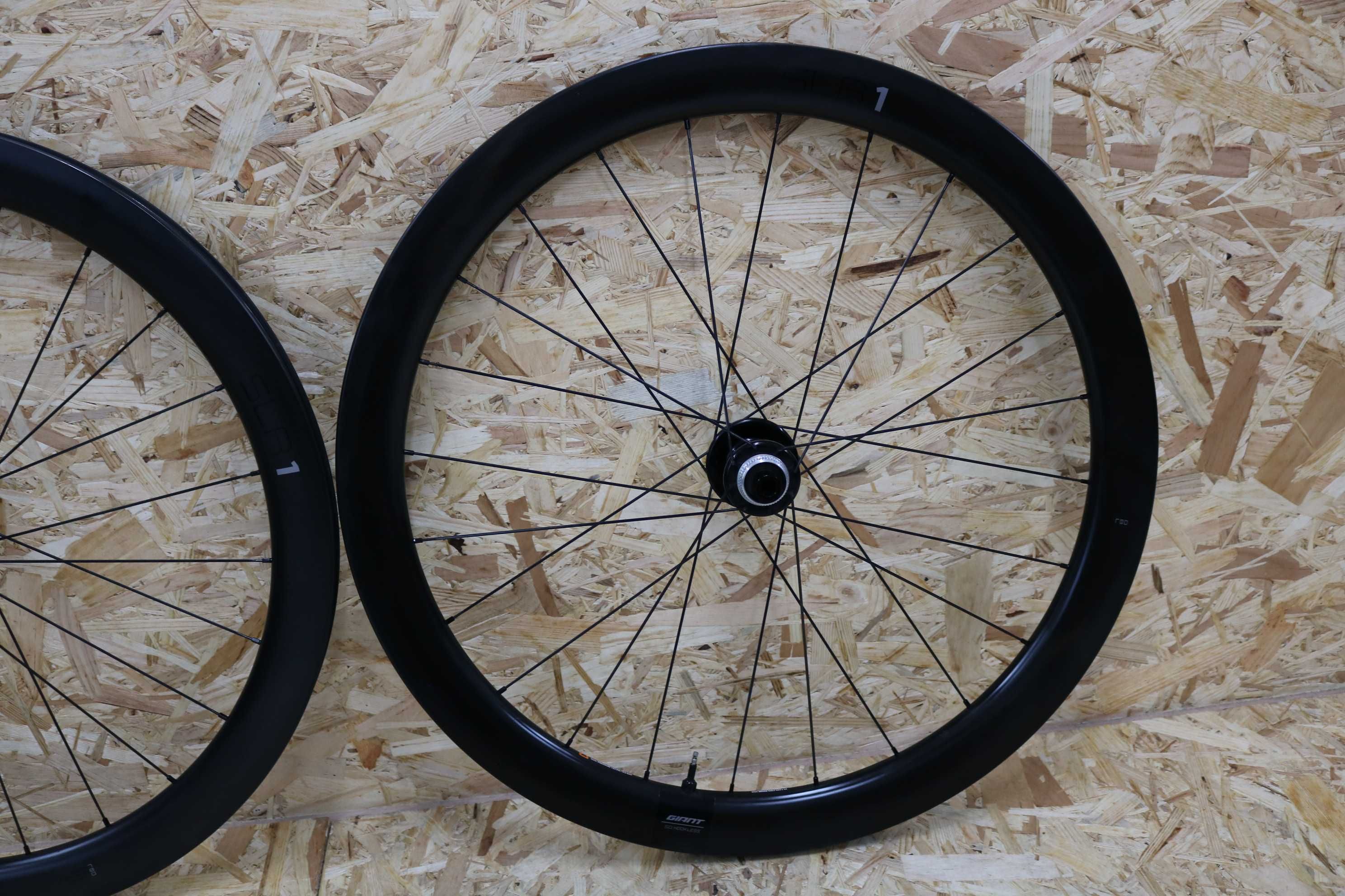 V: Giant SLR 1 50mm - Tubeless ou Câmara de ar