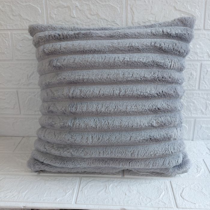 Декоративна наволочка шарпей