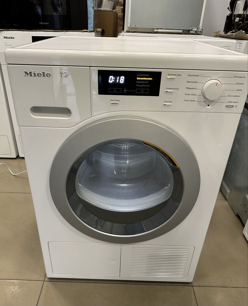 Сушильна машина Miele TKB 440 WP(Німеччина) 8кг. А++ .Лед світло. Стан