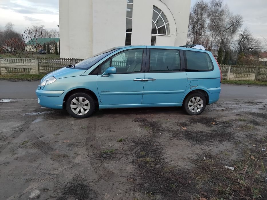Citroën C8 2.2 бензин 2004 р.в. На повному ходу.