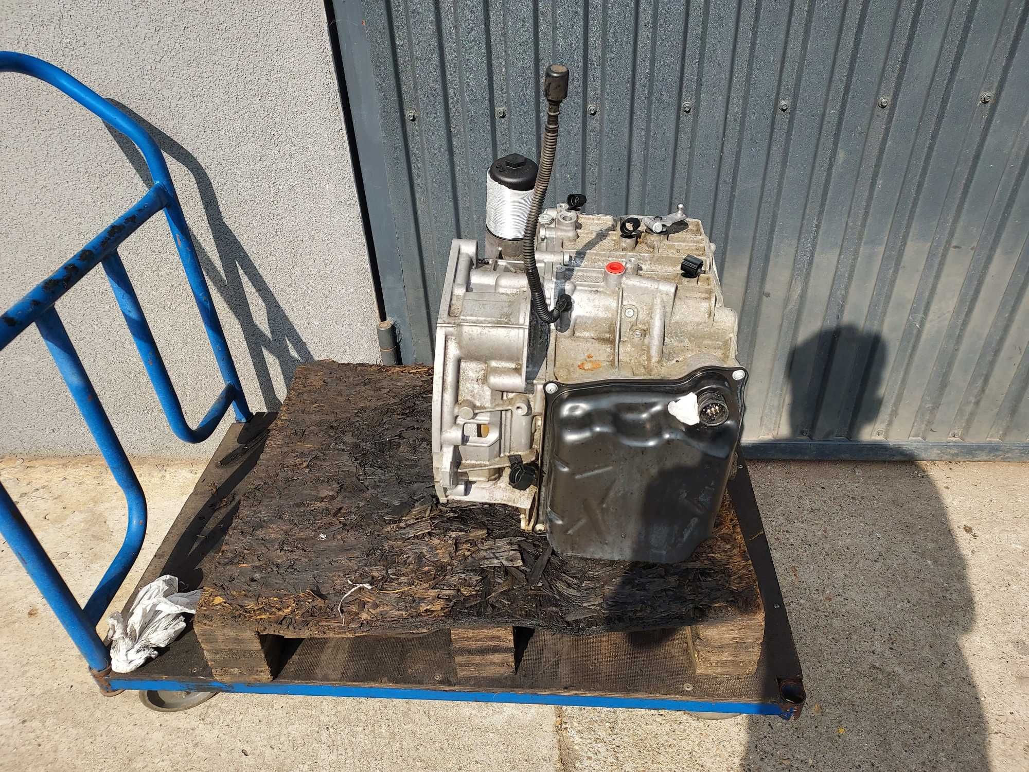 Skrzynia Biegów Automat DSG UTS 2.0 TDI  VW T6 LIFT T6.1