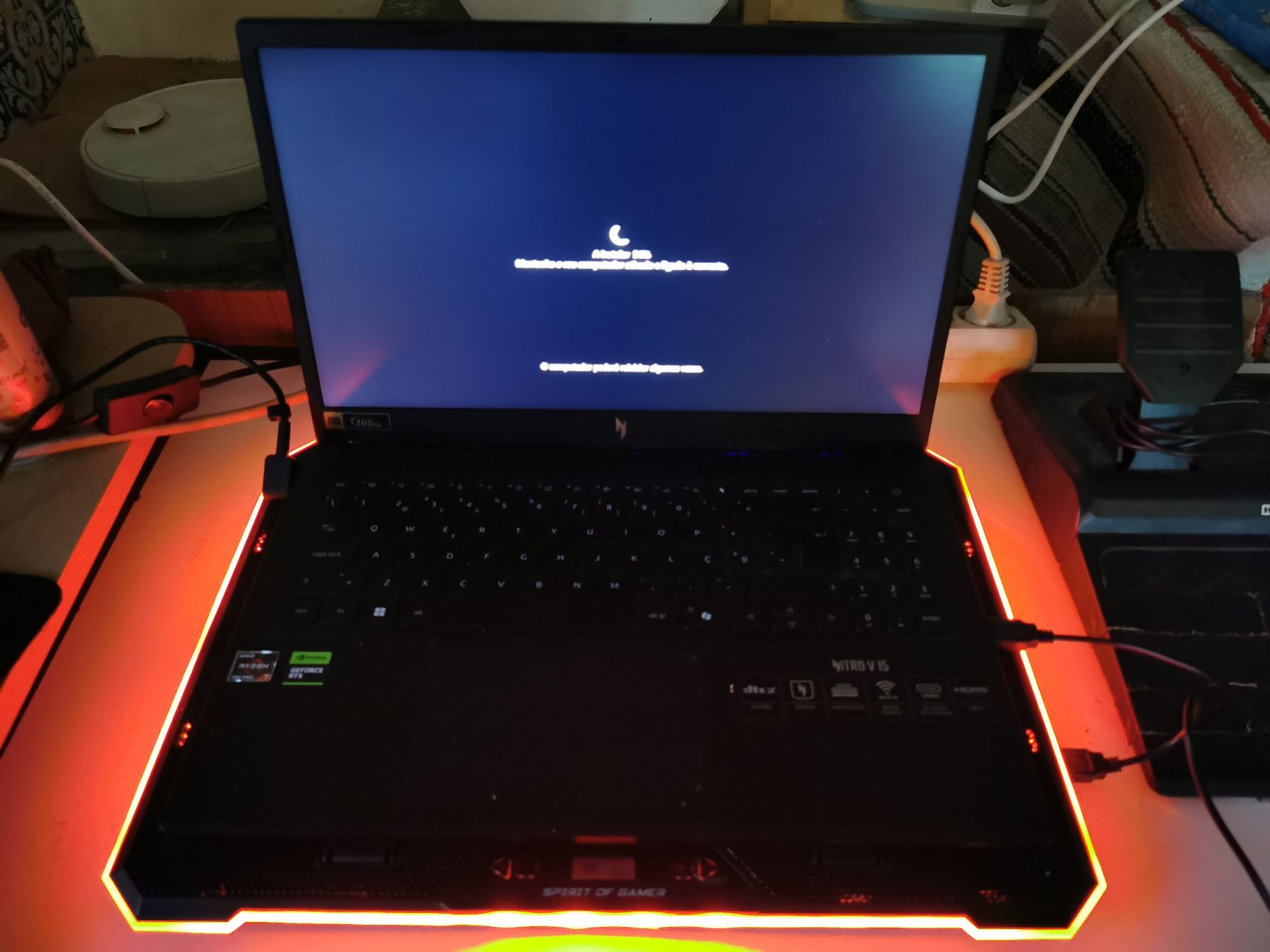 Acer Nitro v15 Portatil