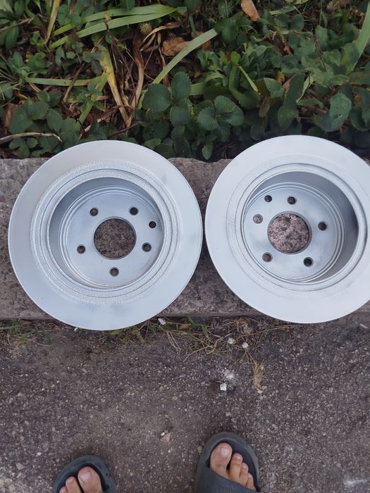 Тормозные диски Ниссан Кашкай j 10