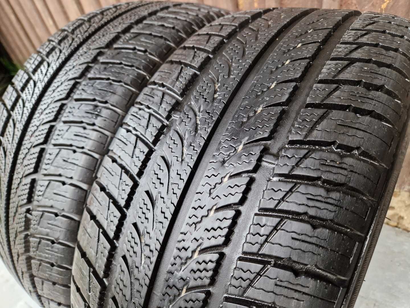 2szt KUMHO SolusVier AllWeather 225/50/16 92V 6,5mm Opony Całoroczne
