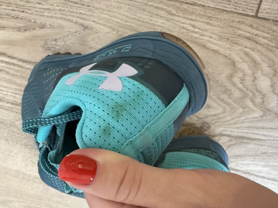 Кросівки для тренувань under armour