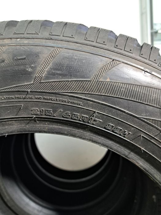Шини колеса 215 65 R17 FALKEN Eurowinter HS01 Suv резина Зима