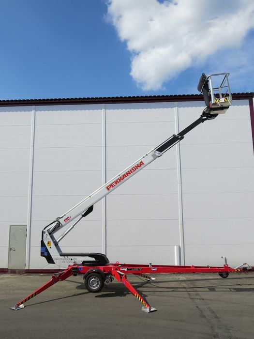 ОРЕНДА причіпного телескопічного підйомника Пекканіска Dino 180T