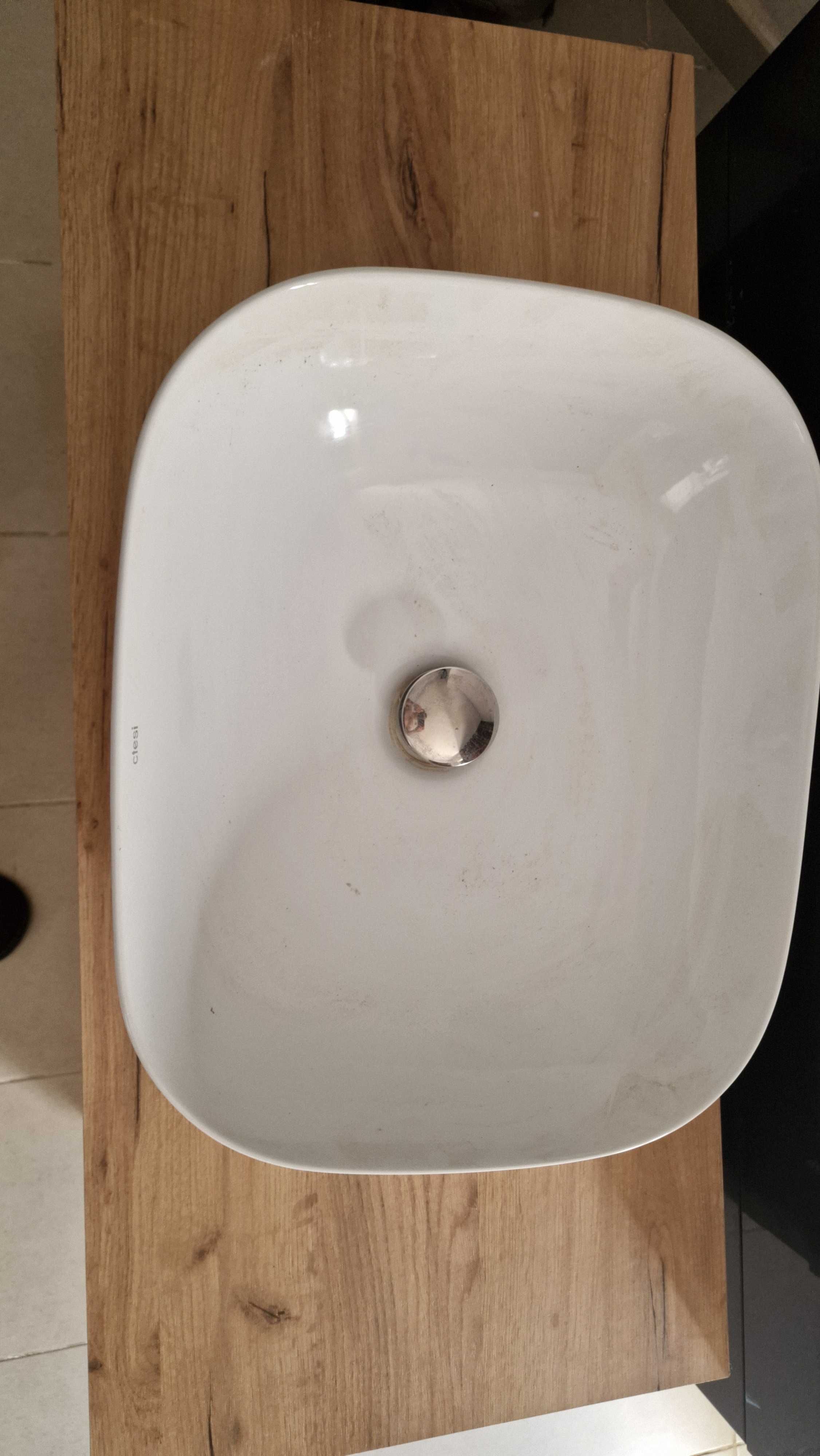 Móvel casa de banho com lavatório