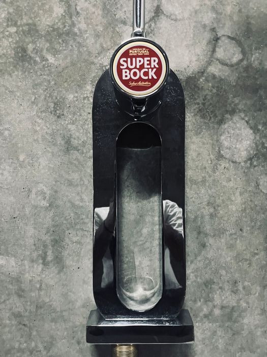 Vendo maquina de cerveja . Barr 20 litros tara perdida