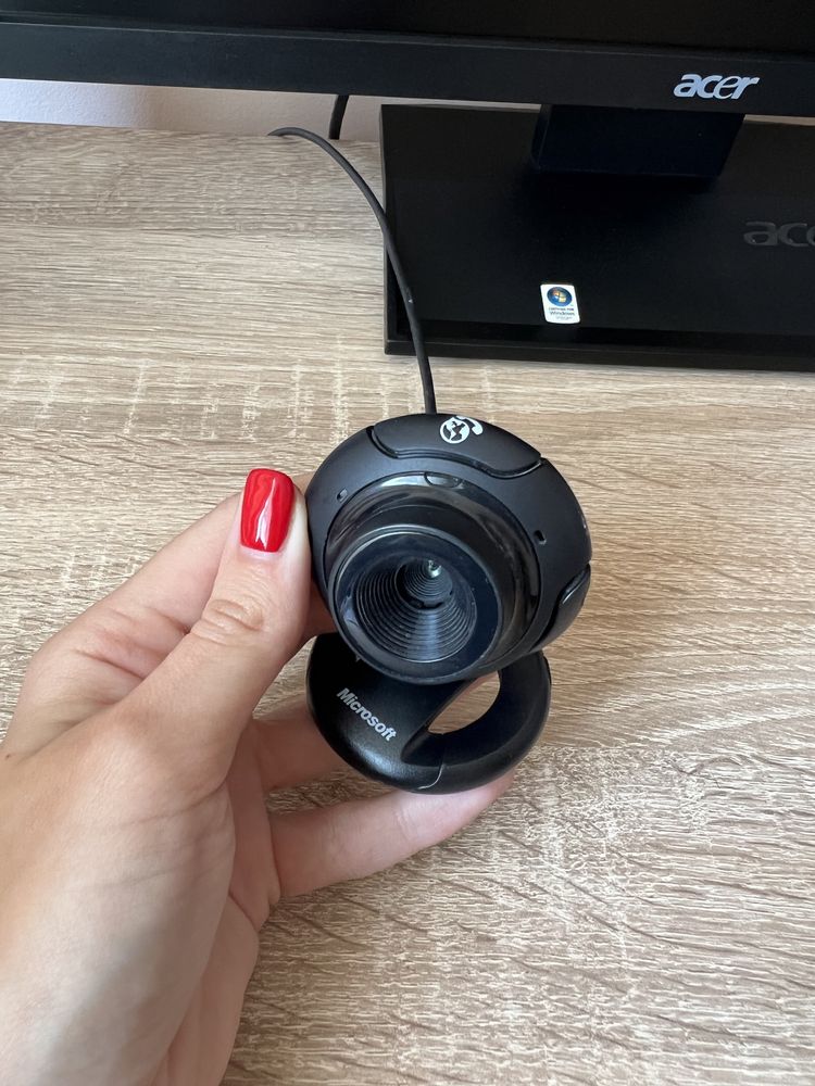 Веб-камера Microsoft LifeCam VX-1000